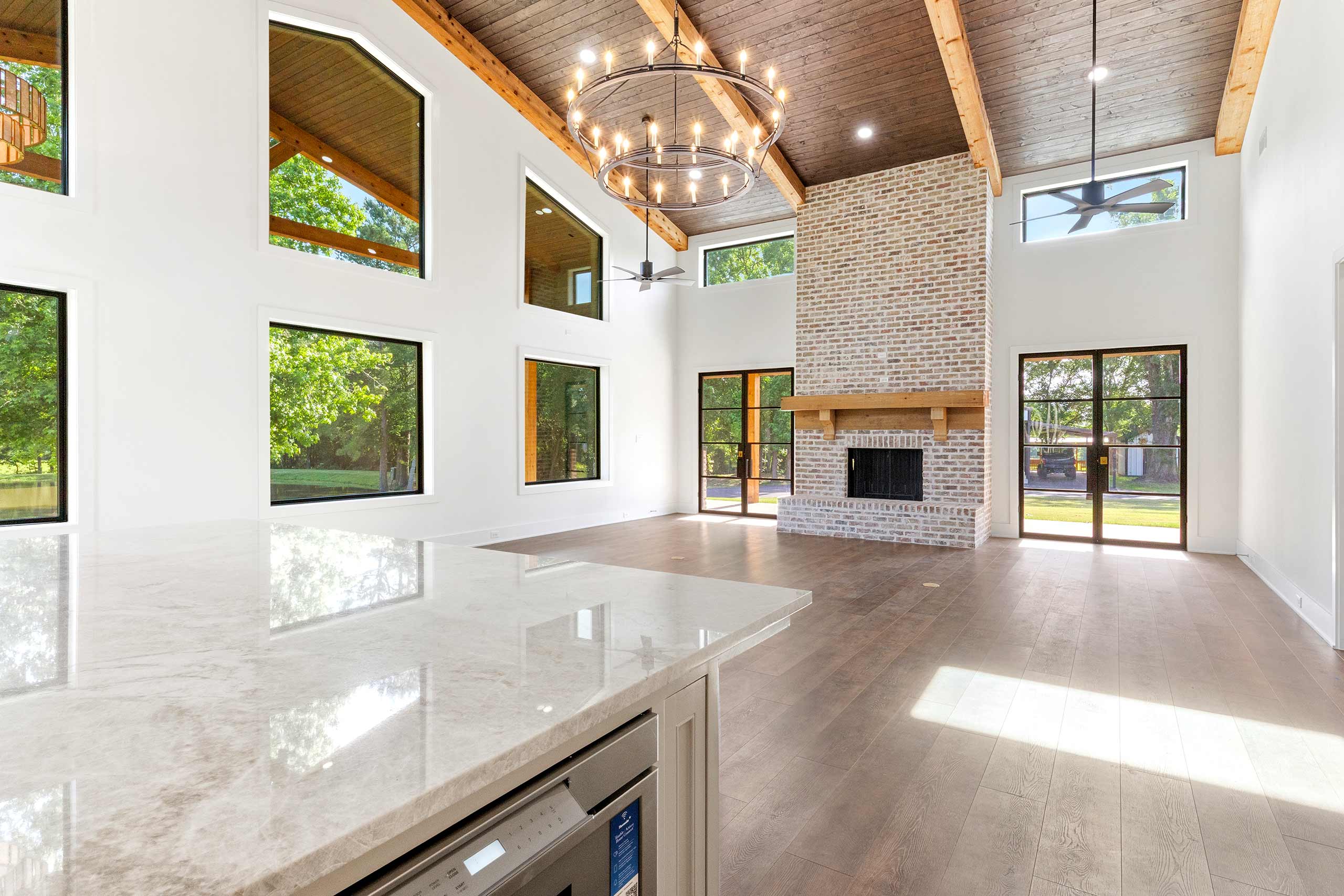 Modern-Barndominium-Estate-15