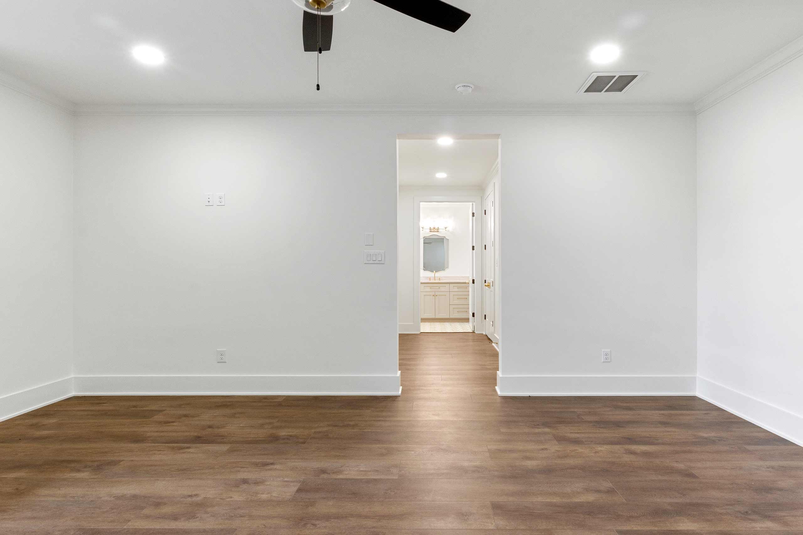 Modern-Barndominium-Estate-26